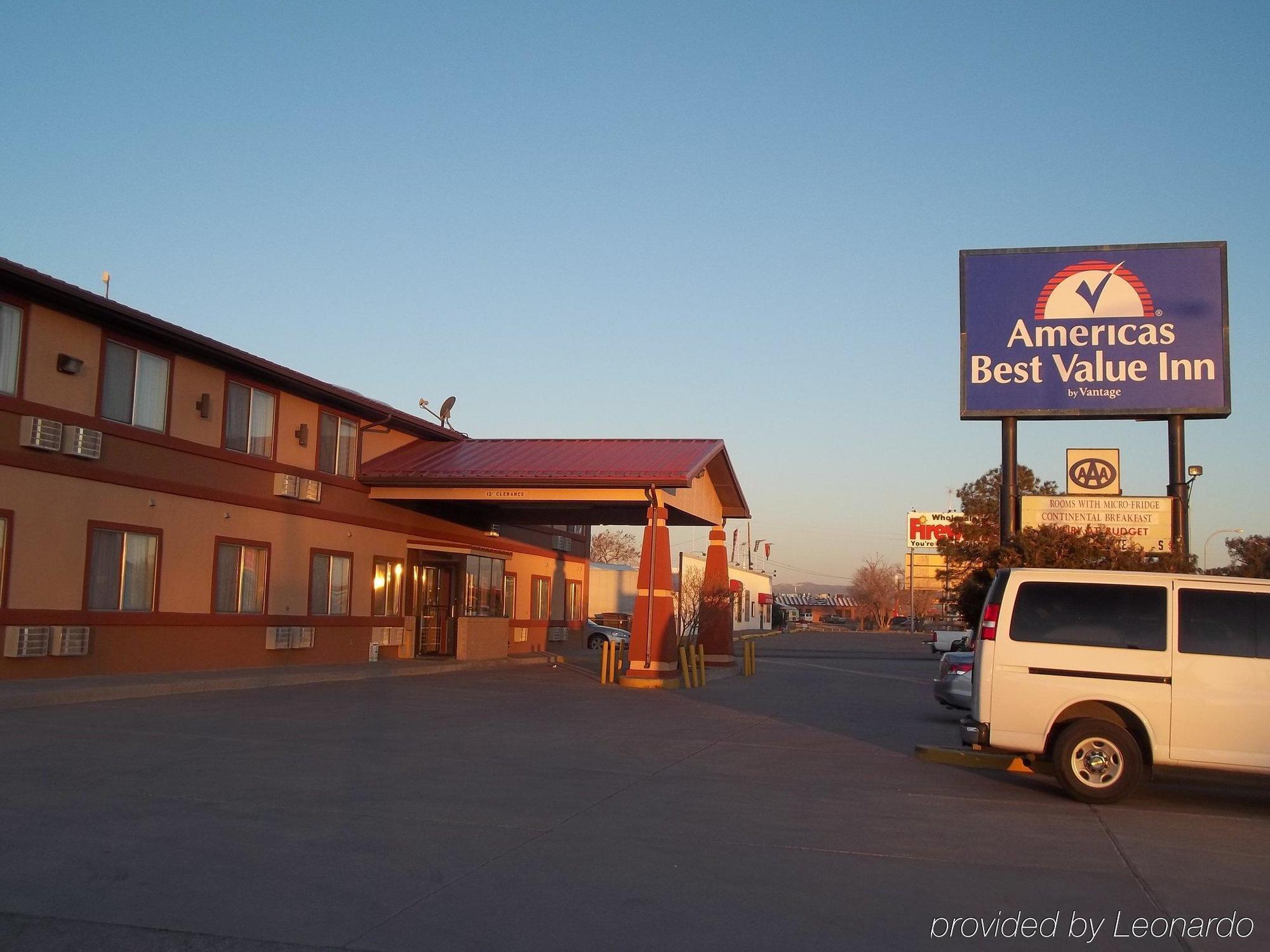 Rodeway Inn Moriarty Exterior photo